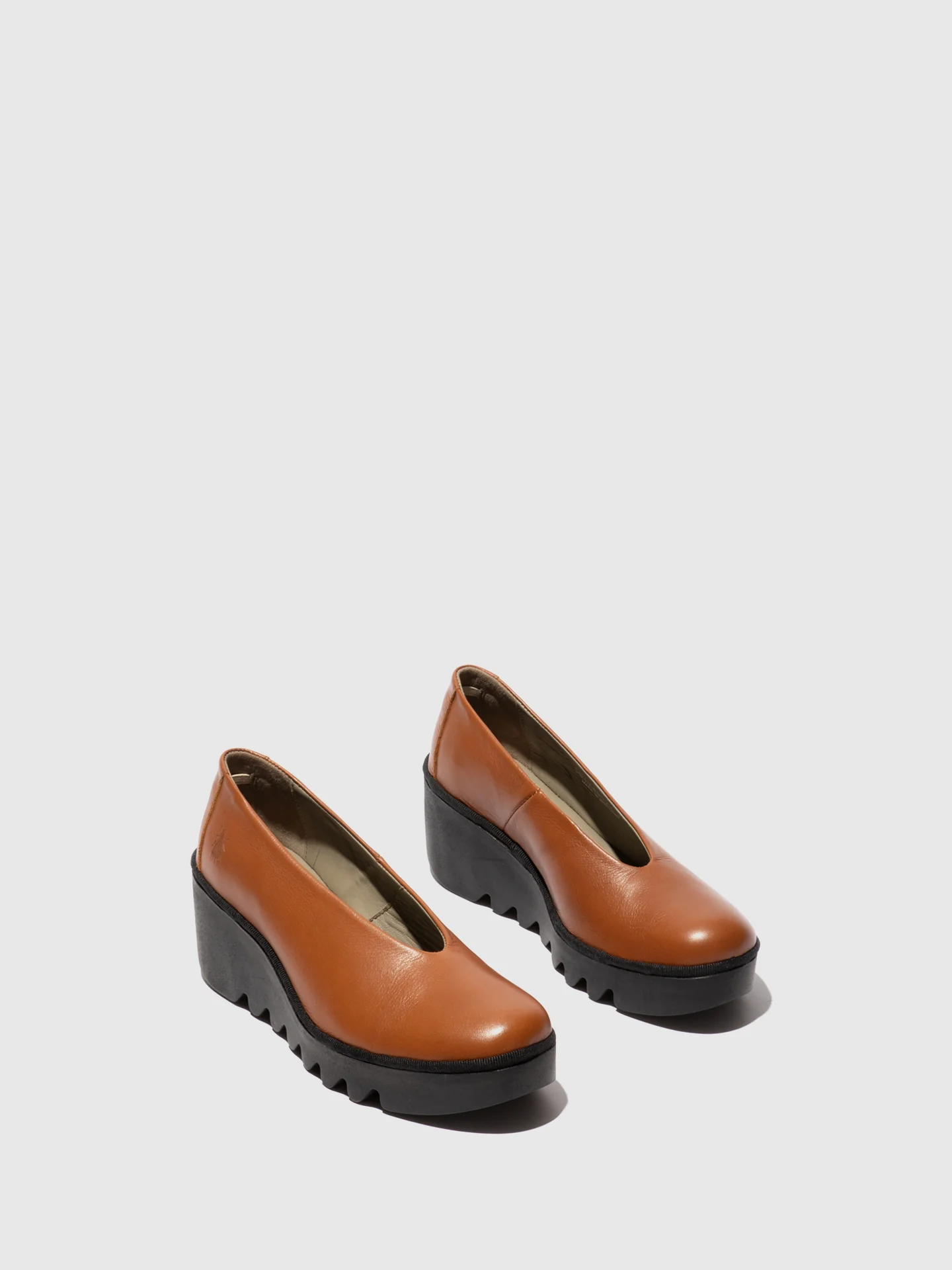 Slip-on Shoes BESO246FLY CAMEL - Image 2