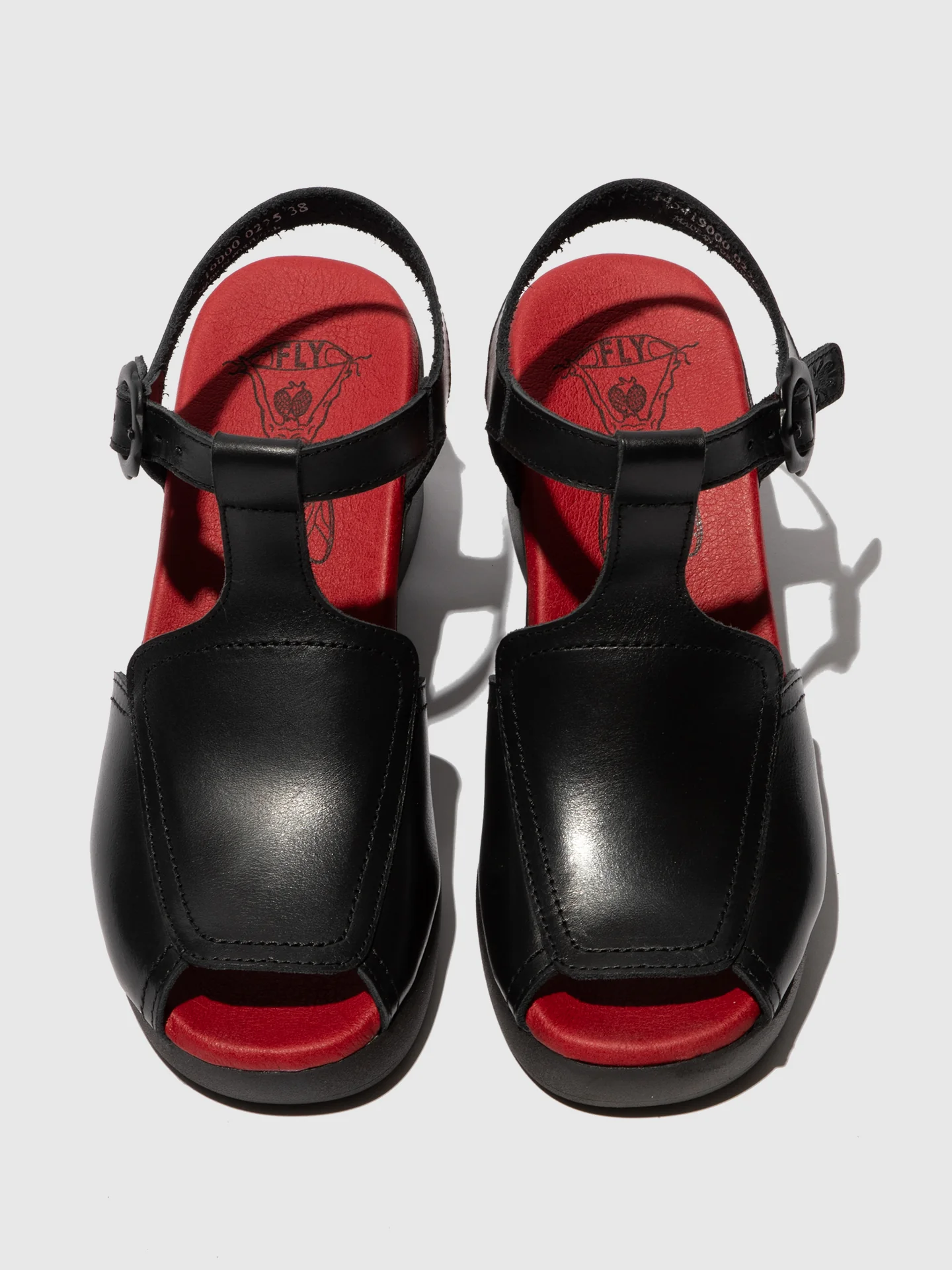 T-Strap Sandals FLIG419FLY BLACK - Image 4