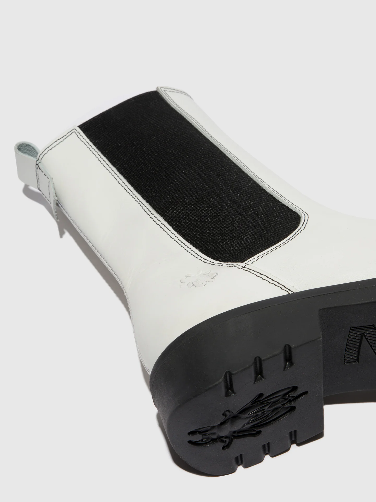 Chelsea Ankle Boots REIN795FLY RUG OFFWHITE (BLACK) - Image 4